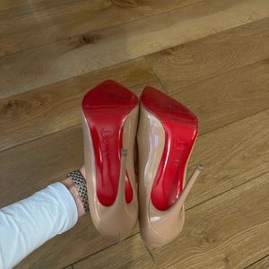 Christian Louboutin Pigalle Follies 100mm nude